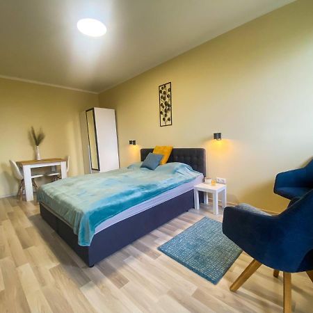 Fresh Smartly Designed Studio Flat & Sunny Balcony 부다페스트 외부 사진