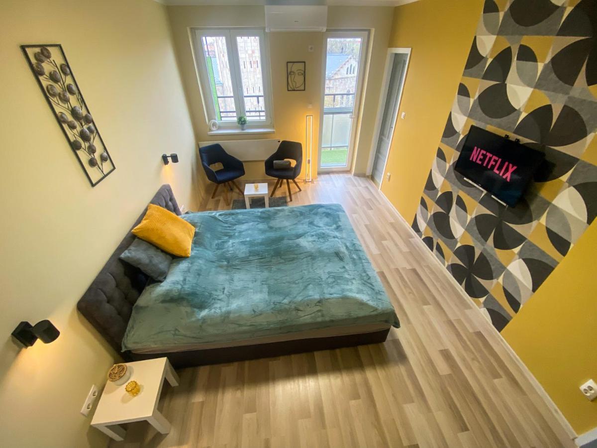 Fresh Smartly Designed Studio Flat & Sunny Balcony 부다페스트 외부 사진
